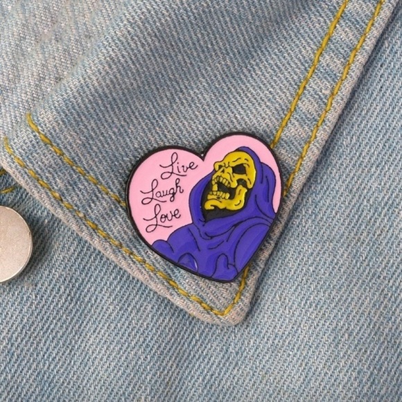“Live Laugh Love” pin 💀 - Picture 3 of 7